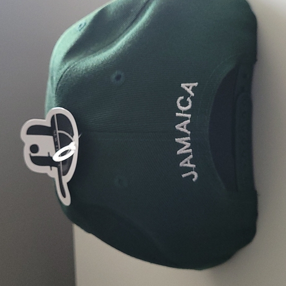 NEW LEAGUE "JAMAICA" SNAP BACK HAT - Picture 3 of 5